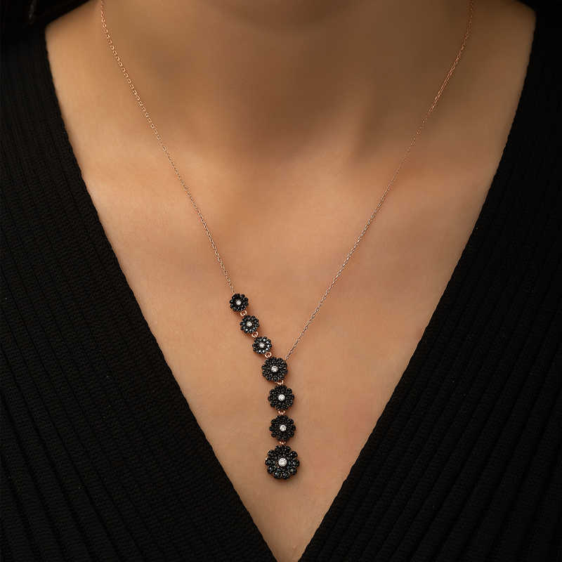 Gümüş Rose Sıralı Çiçekler Kolye - Görsel 3
