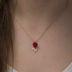 Alternative view of ​Gümüş Rose Kırmızı Gül Kolye