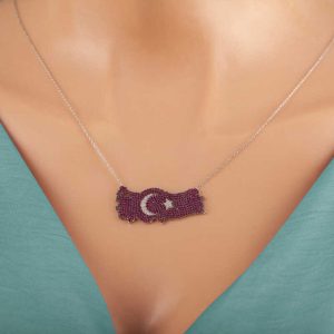 Alternative view of Gümüş Ay Yıldız Türkiye Haritası Kadın Kolye