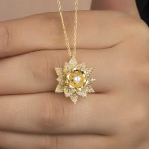 Alternative view of Gümüş Gold Beyaz Taşlı Lotus Çiçeği Kadın Kolye