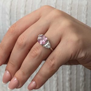 Alternative view of Gümüş Pembe Zirkon Taşlı Kadın Yüzük